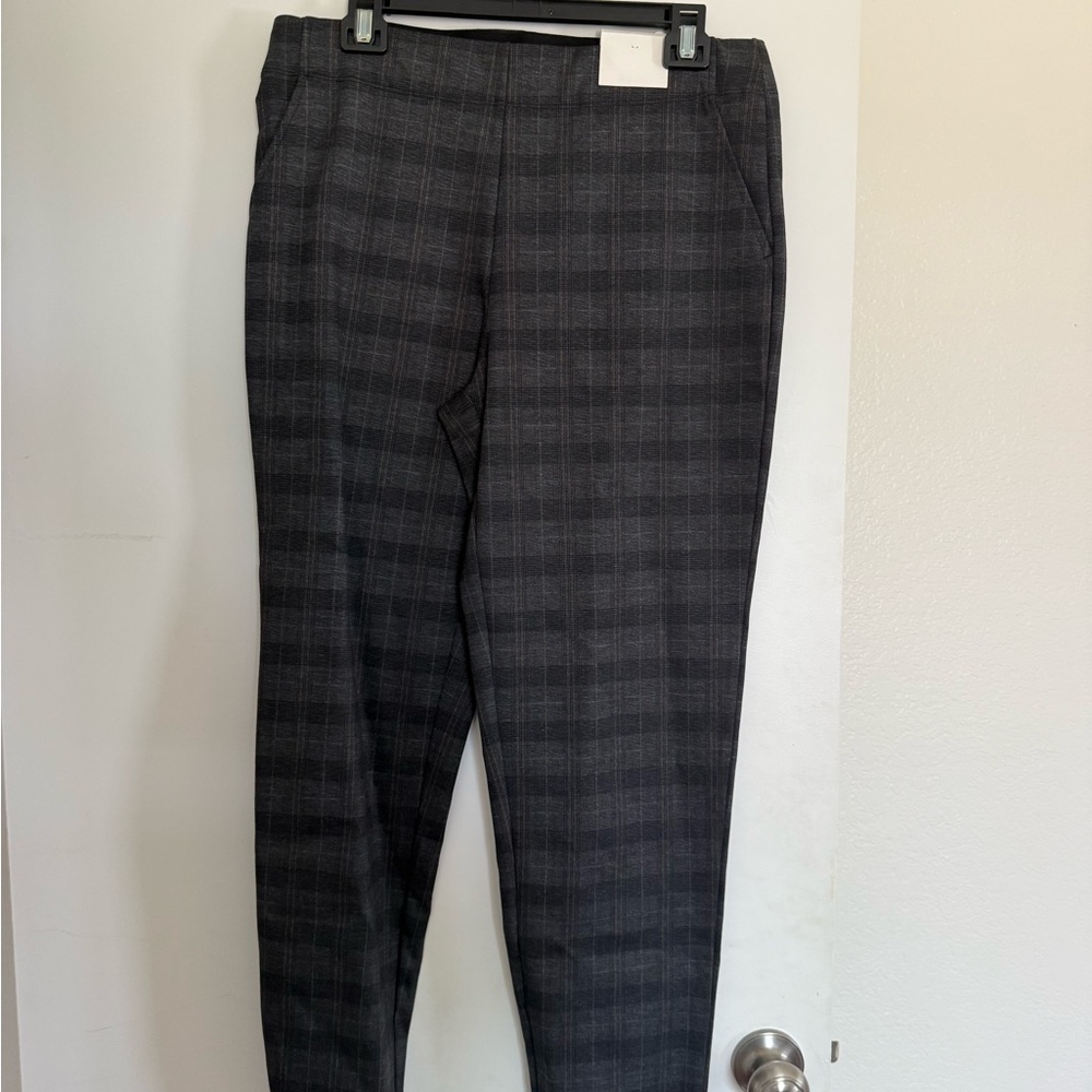 Max Studio Gray Plaid Women's Trousers